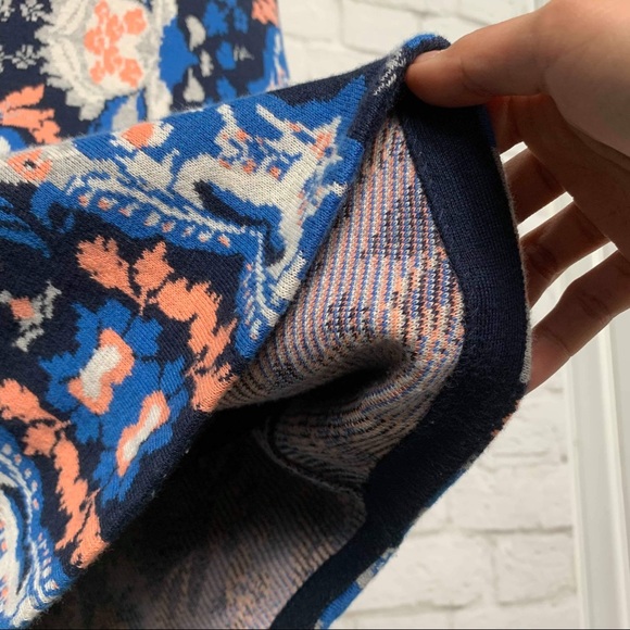 ANTHROPOLOGIE Batik jacquard sweater skirt - Picture 6 of 8